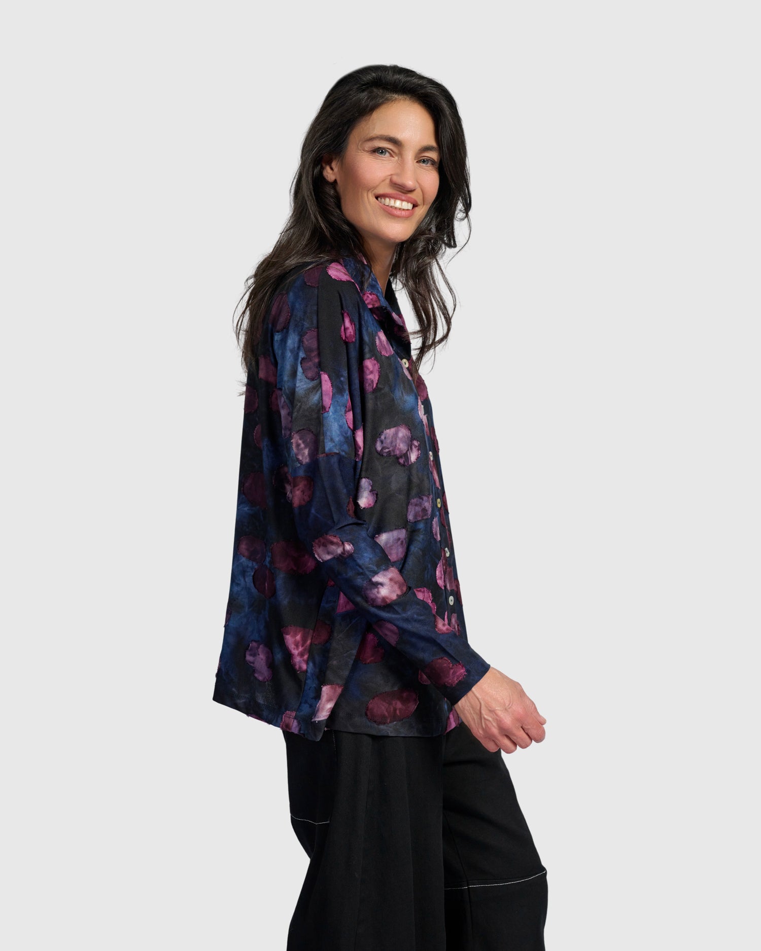 alembika-merriweather-shirt-midnight-wine-boxy image 4