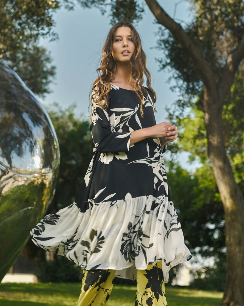 alembika-bellini-relaxed-dress-knielanges-tunika-kleid-floral image 1