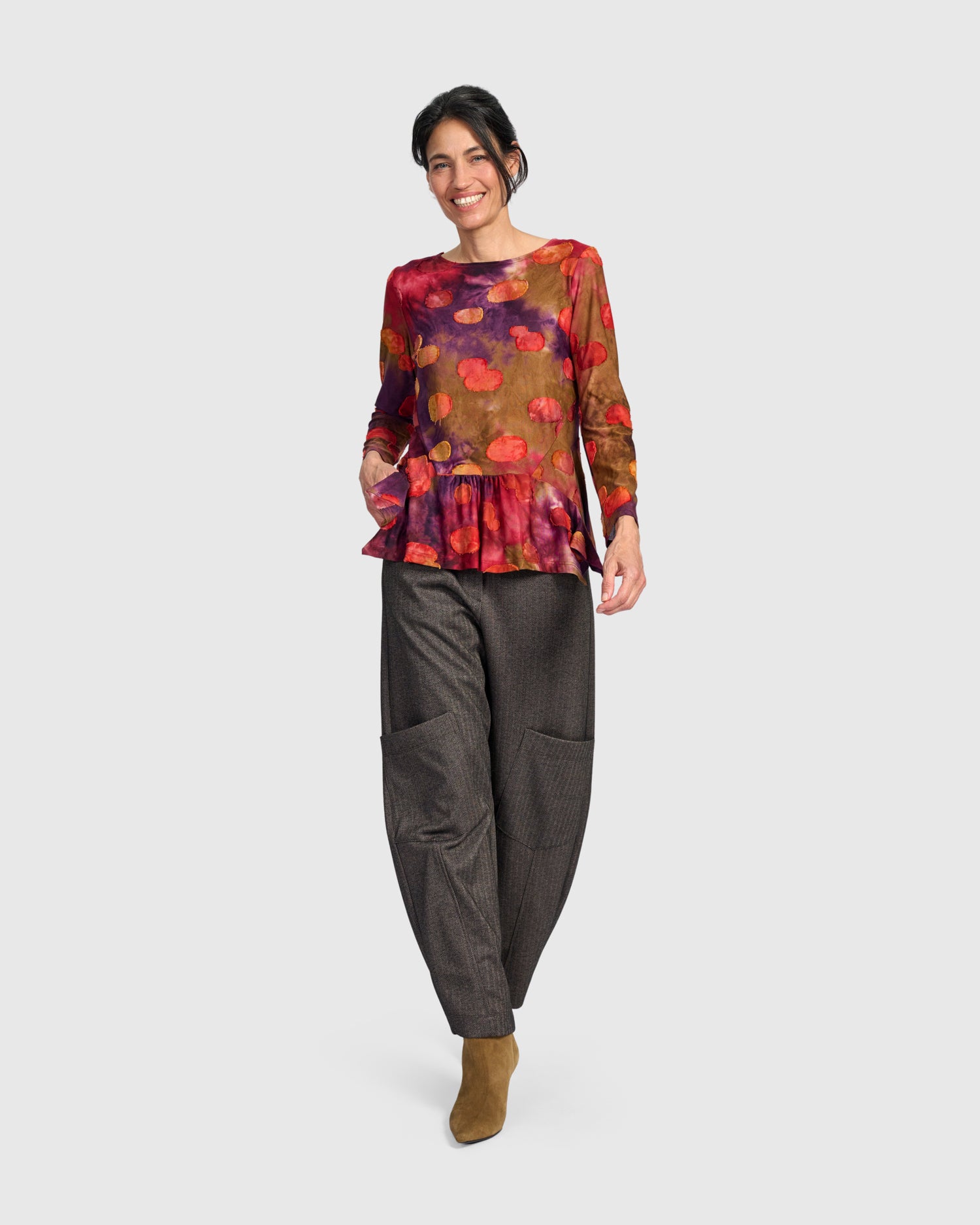 alembika-studio-pocket-herringbone-hose-taupe image 6