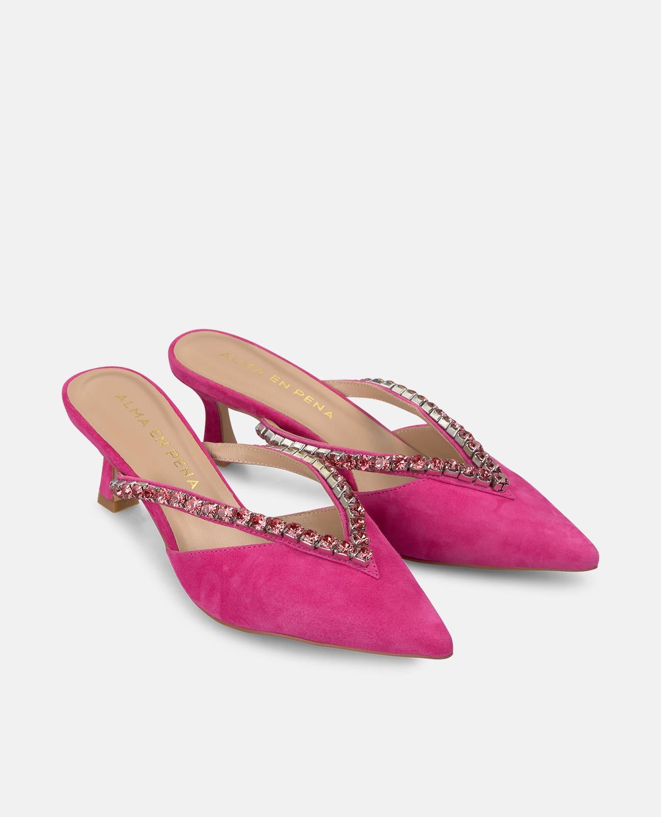 alma-en-pena-kitten-mules-mit-strass-riemen-und-6-cm-absatz-in-fuchsia image 2