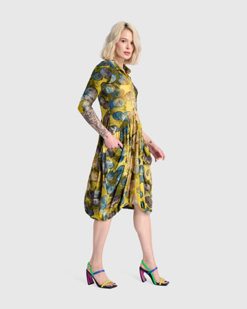 alembika-meadowlark-draped-pockets-kleid-gold-ocean-dots image 5