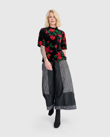 alembika-aria-velvet-mockneck-shirt-roses image 7