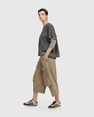 alembika-urban-sphinx-tee-damen-shirt-grey image 5