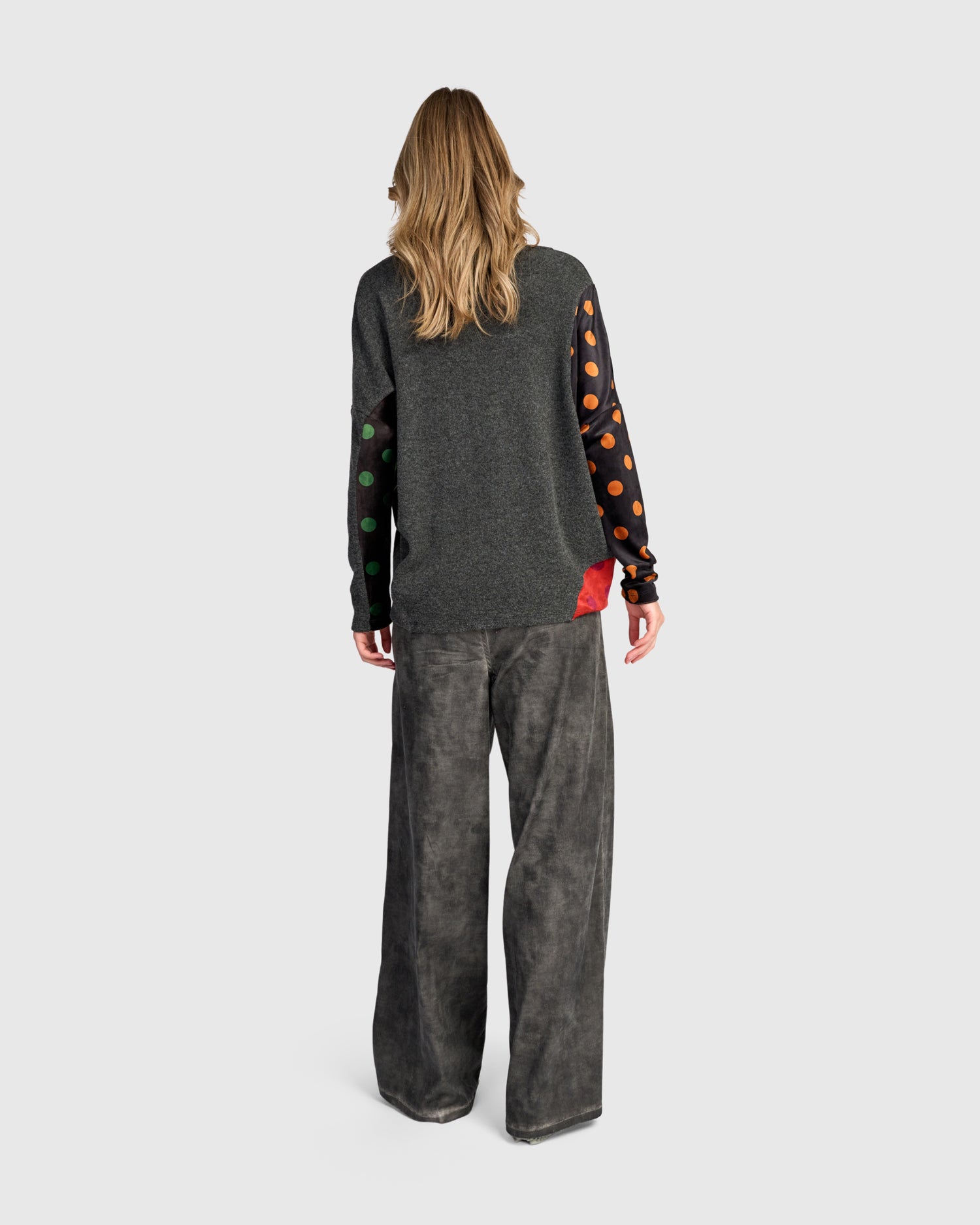 alembika-maisie-curve-top-carbon-dots image 6