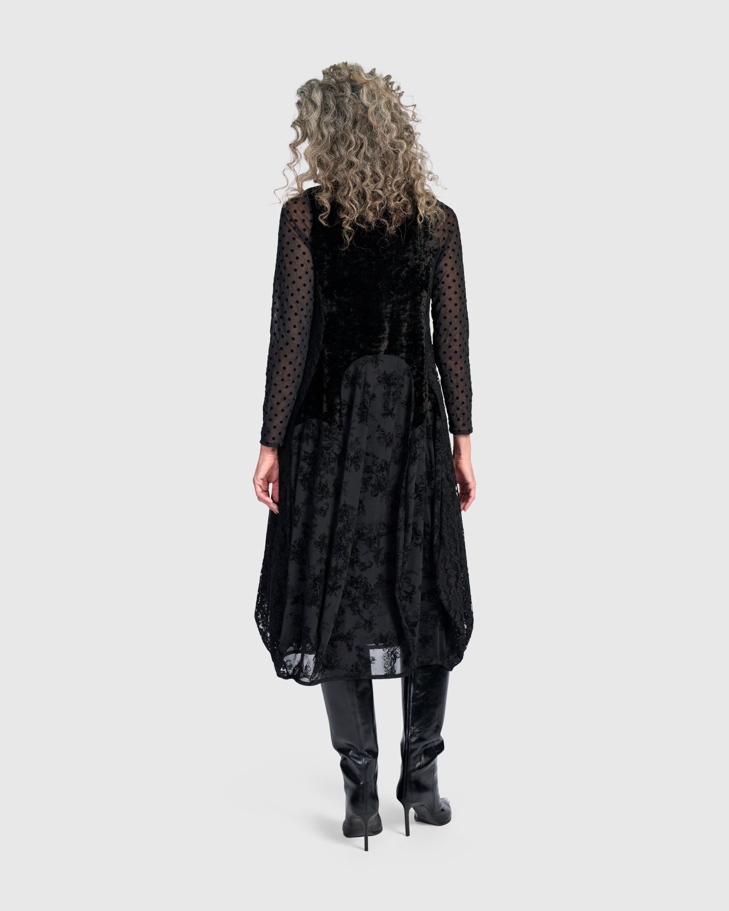 alembika-velvet-jolie-dress-black-cocktail-cocoon-kleid image 3