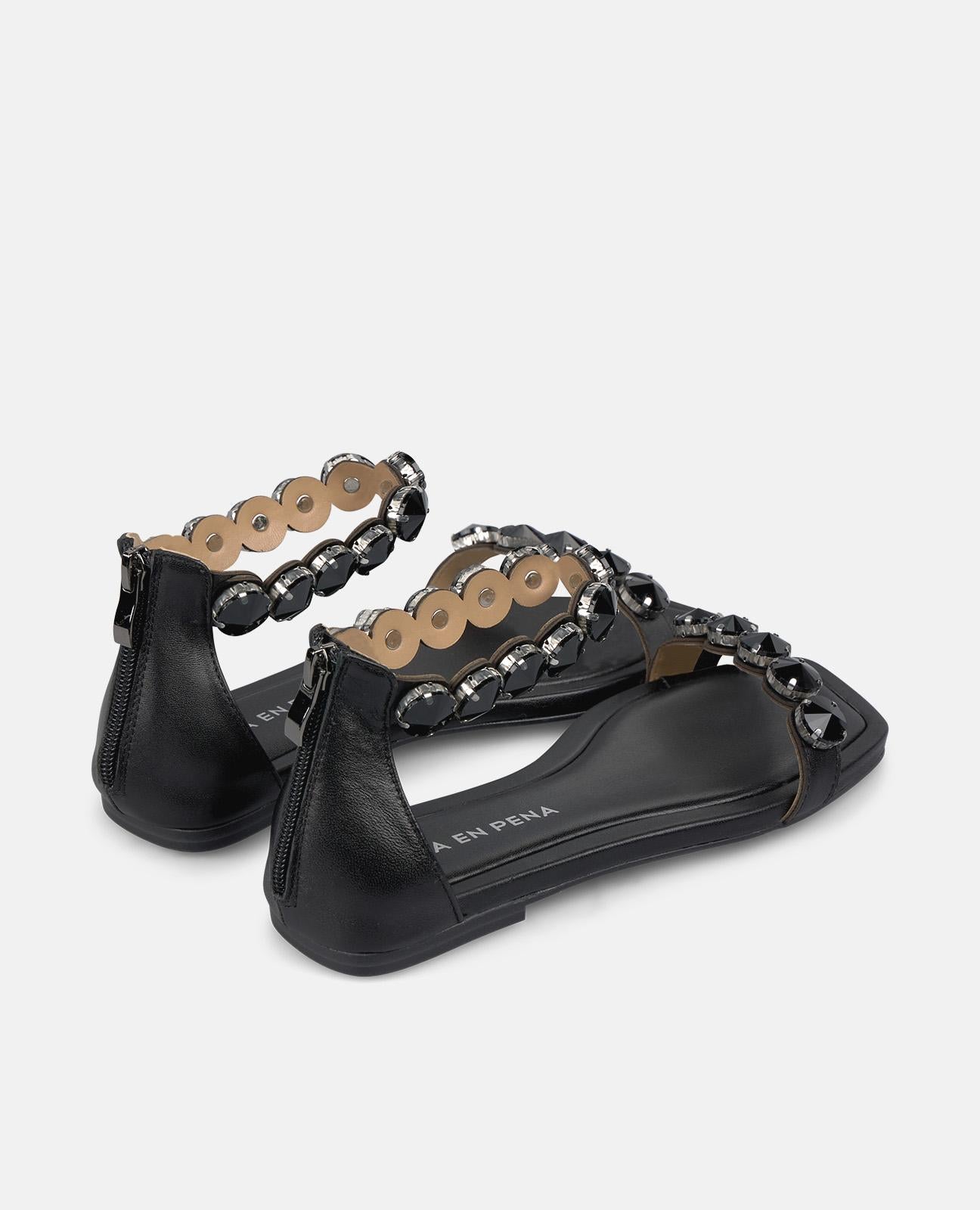 alma-en-pena-flat-sandal-straps-detail-flache-sandale-schwarz image 3