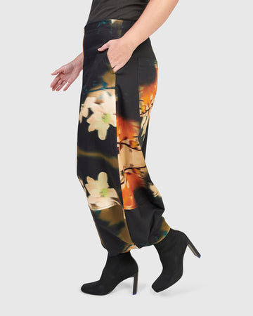 alembika-mignonette-wide-leg-hose-floral image 4