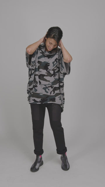 alembika-urban-lia-top-grey-camo image 4