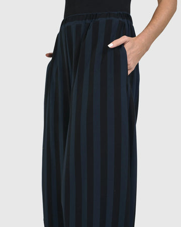 alembika-urban-skyfall-lantern-pants-navy-jerseyhose image 3