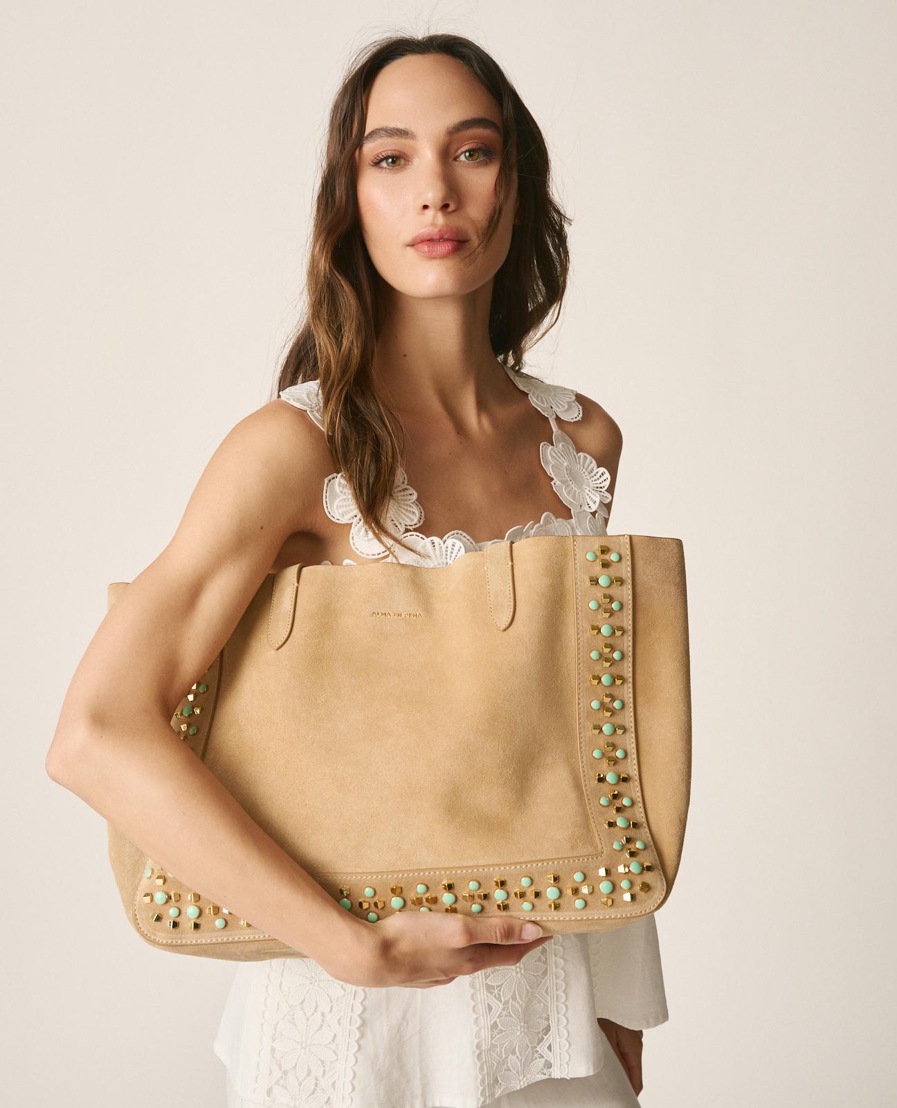 alma-en-pena-shopper-schultertasche-leder-nieten-arena image 6
