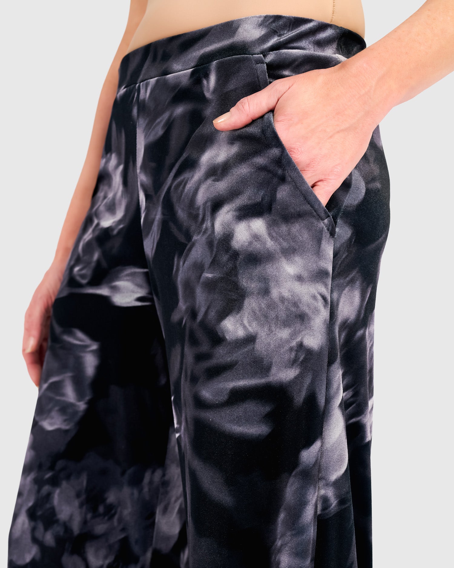 alembika-elemi-velvet-straight-hose-ap720f-smoke-flora-samthose image 3