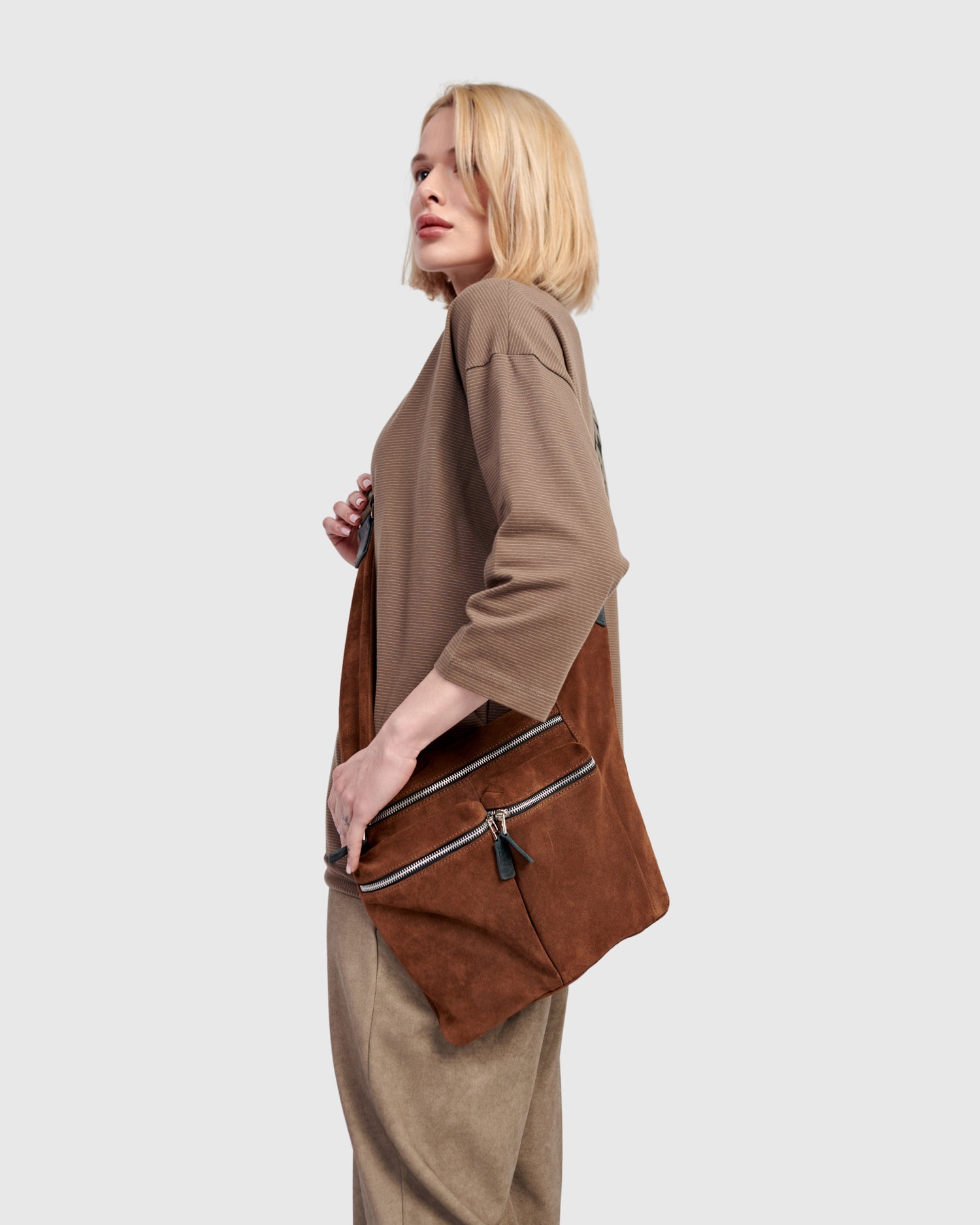 alembika-nomad-crossbody-bag-tasche-maple image 5