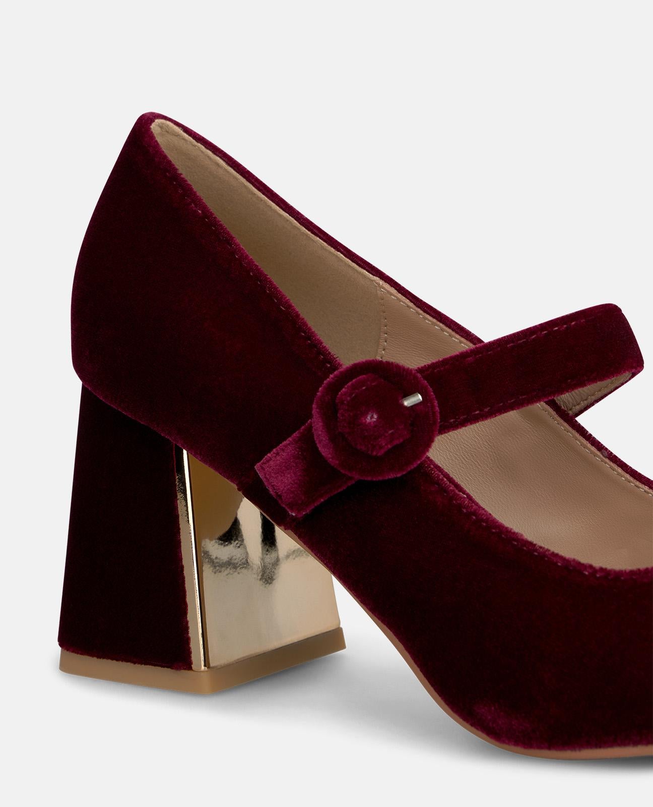 alma-en-pena-velvet-damen-pumps-samt-bordeaux-7-cm-mit-schnalle image 4