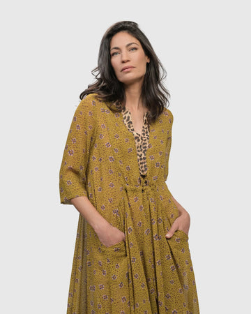 alembika-amelie-v-neck-caftan-meadow-damen-maxikleid image 4