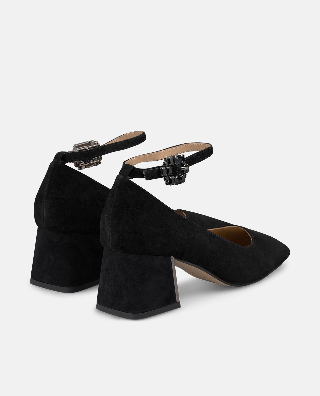 alma-en-pena-pumps-schwarz-mit-strass-schnalle-und-6-cm-absatz image 3