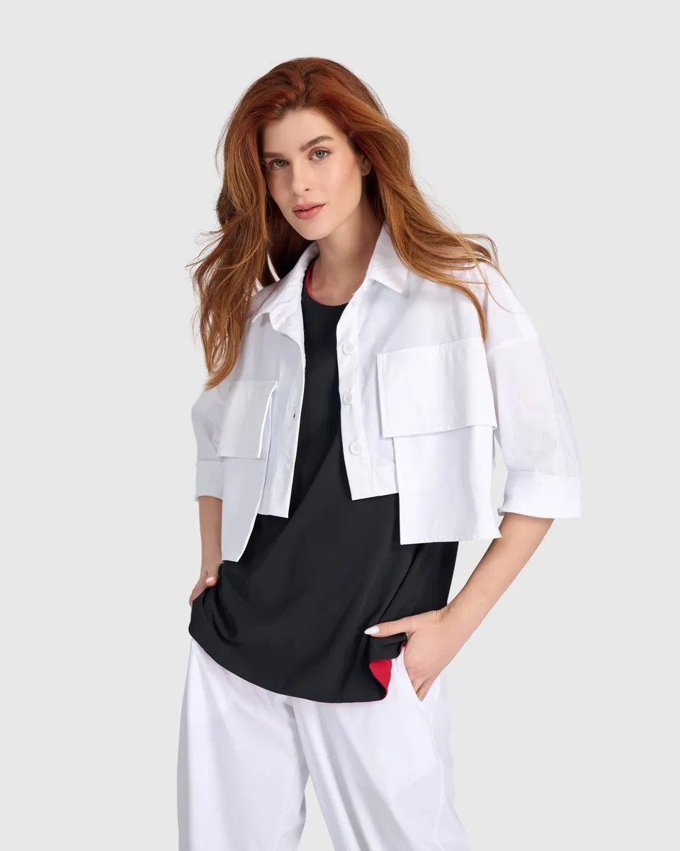alembika-tekbika-crop-utility-topper-white-kurze-jacke-mit-upf-50 image 1