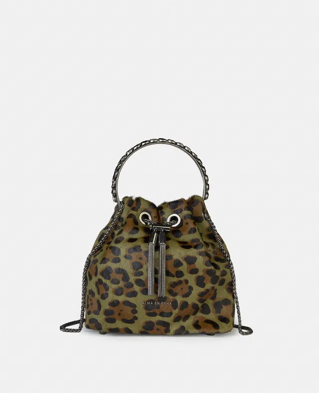 alma-en-pena-bowler-bag-khaki-leder-mit-anh-nger-und-kette image 1