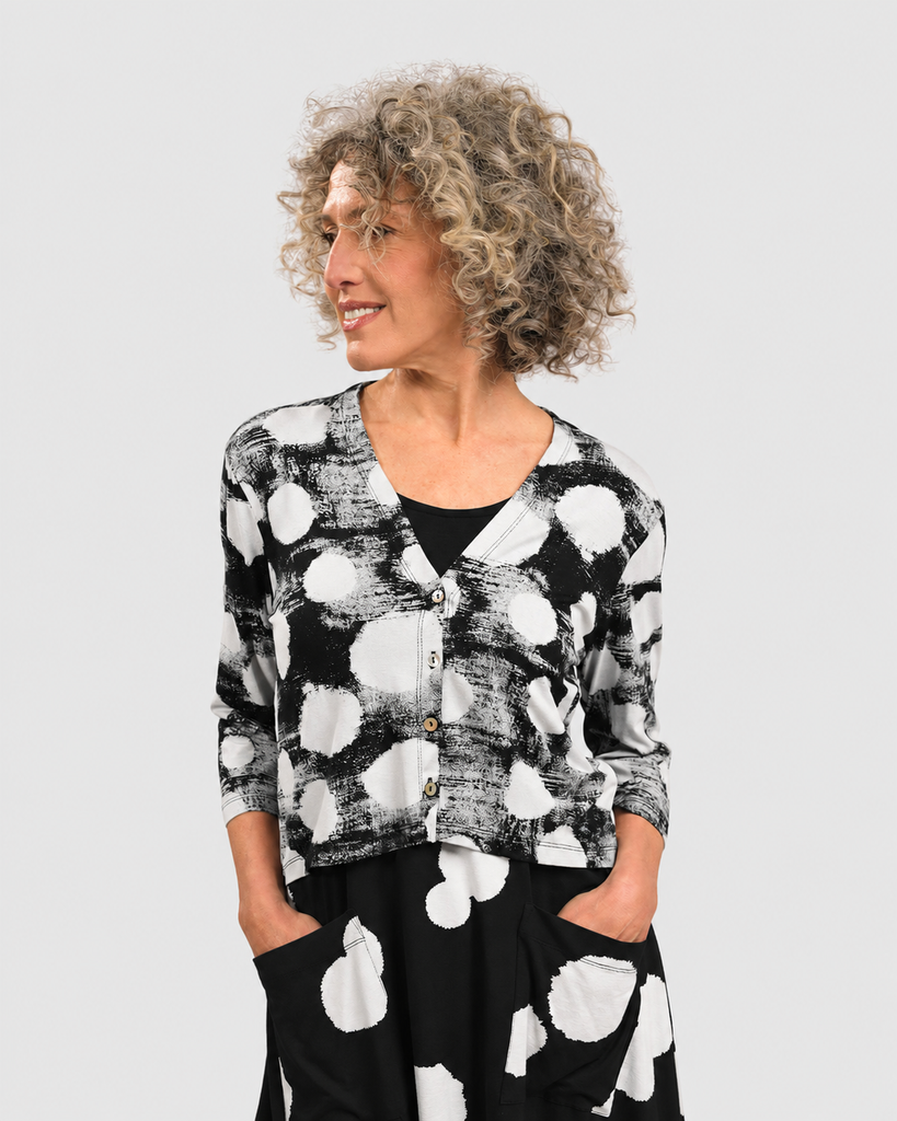 alembika-cloud-crop-cardigan-schwarz-sj108b image 1