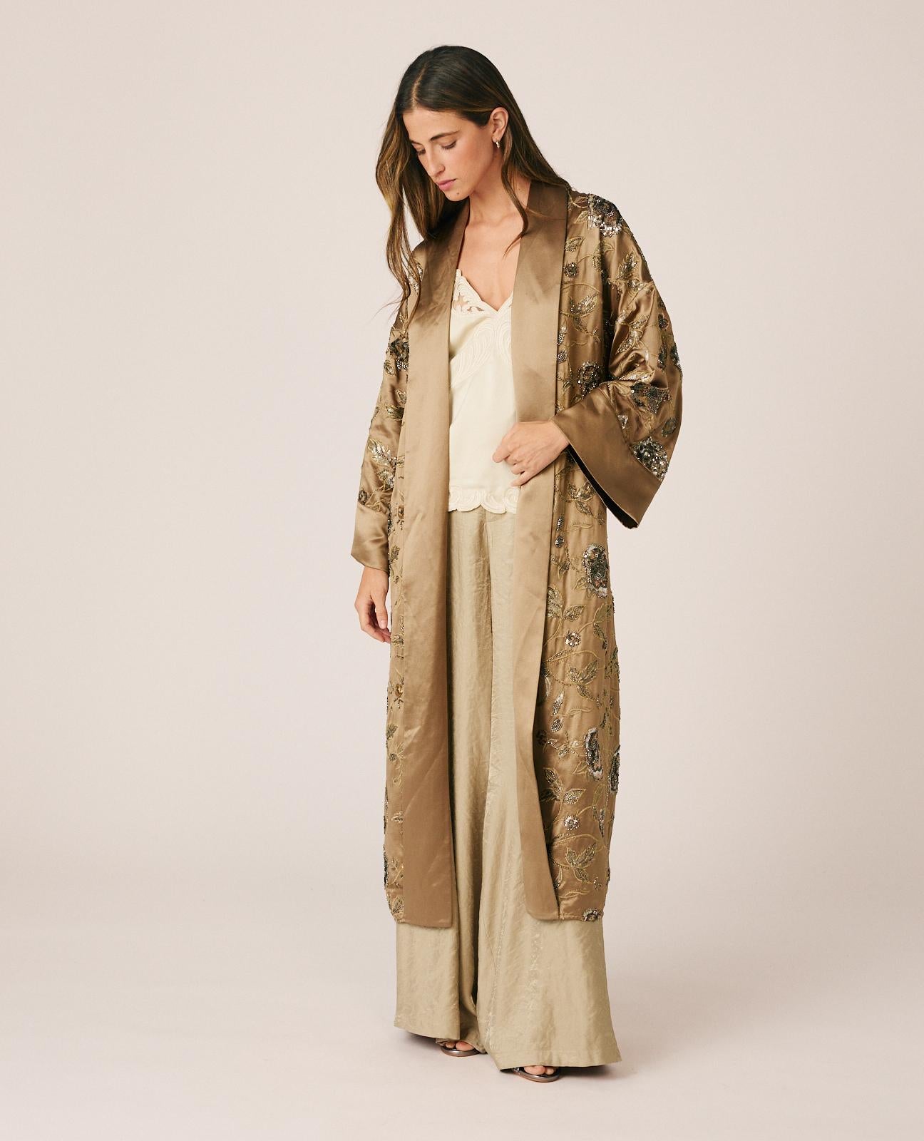 alma-en-pena-satin-kaftan-mink-mit-pailletten image 4