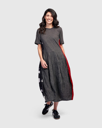 alembika-scarlett-t-shirt-dress-red-midikleid-mit-taschen image 8