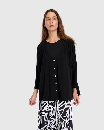 alembika-essential-relaxed-crop-cardigan-schwarz image 3