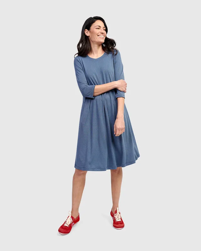alembika-essential-relaxed-kleid-blue-mist image 1