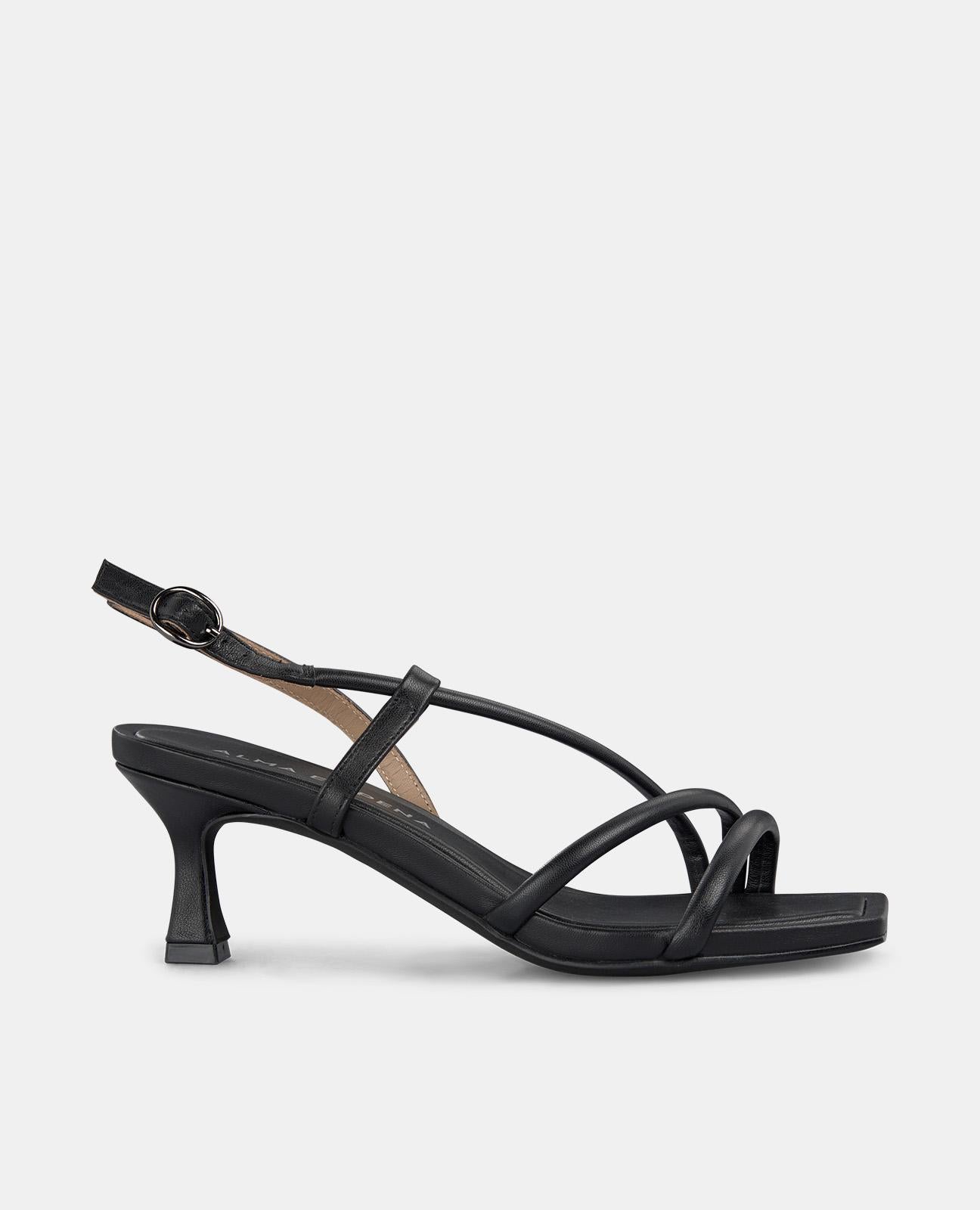 alma-en-pena-mini-heel-sandal-riemchensandale-schwarz-6-cm image 1