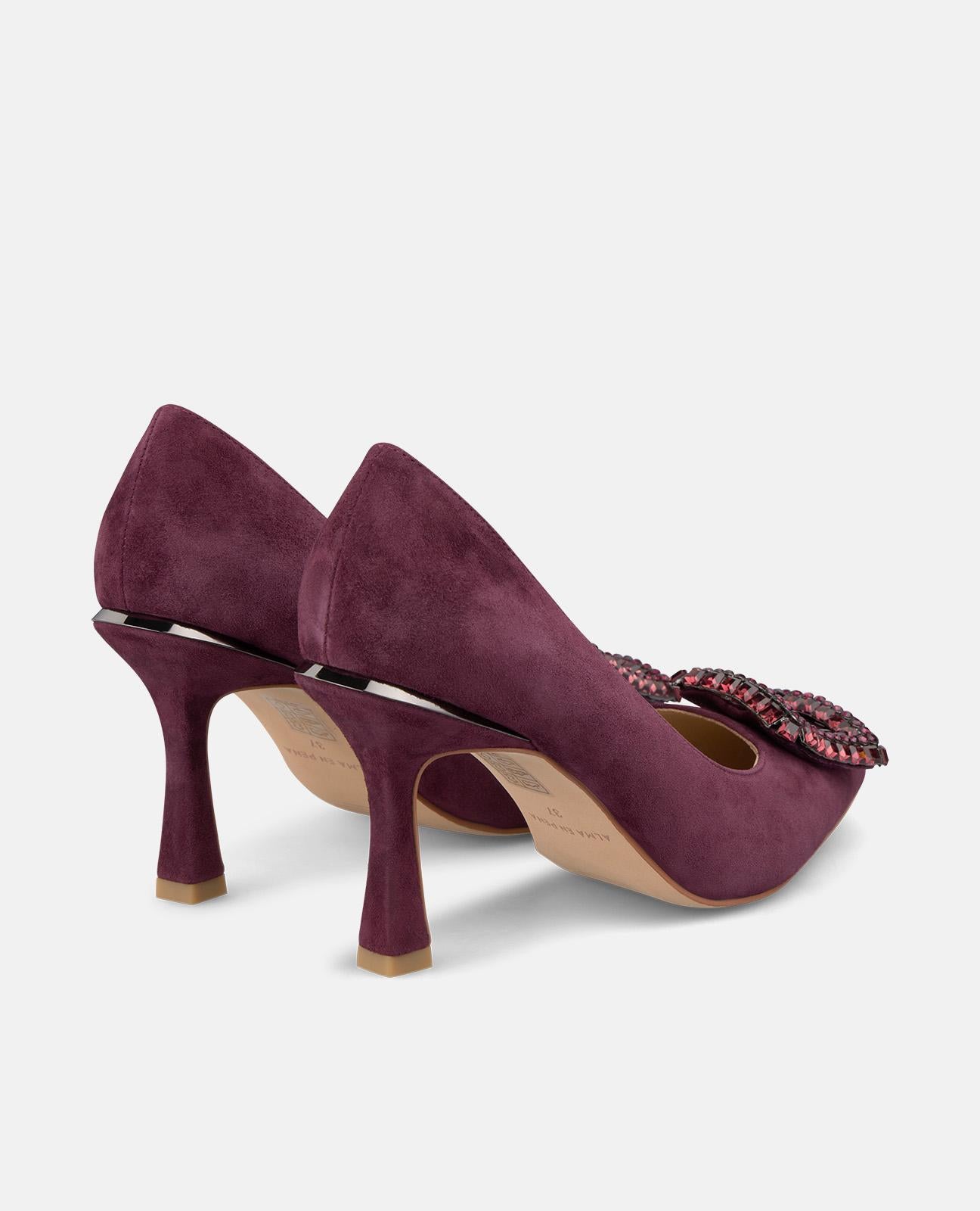alma-en-pena-high-heel-pumps-mit-brosche-bordeaux image 3