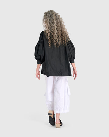 alembika-essential-taffeta-puff-shirt-black-oversize-bluse-mit-puff-rmel image 5