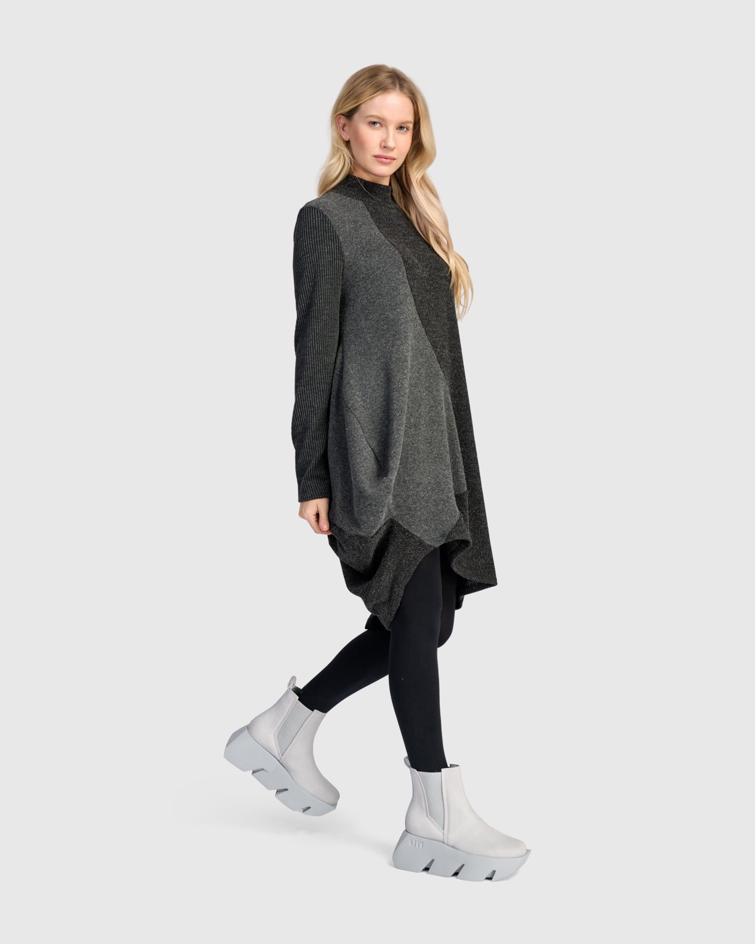 alembika-urban-myr-kleid-carbon-a-linie image 5