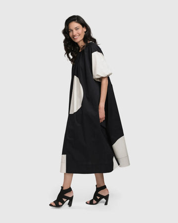 alembika-debbie-muumuu-kleid-mono image 4