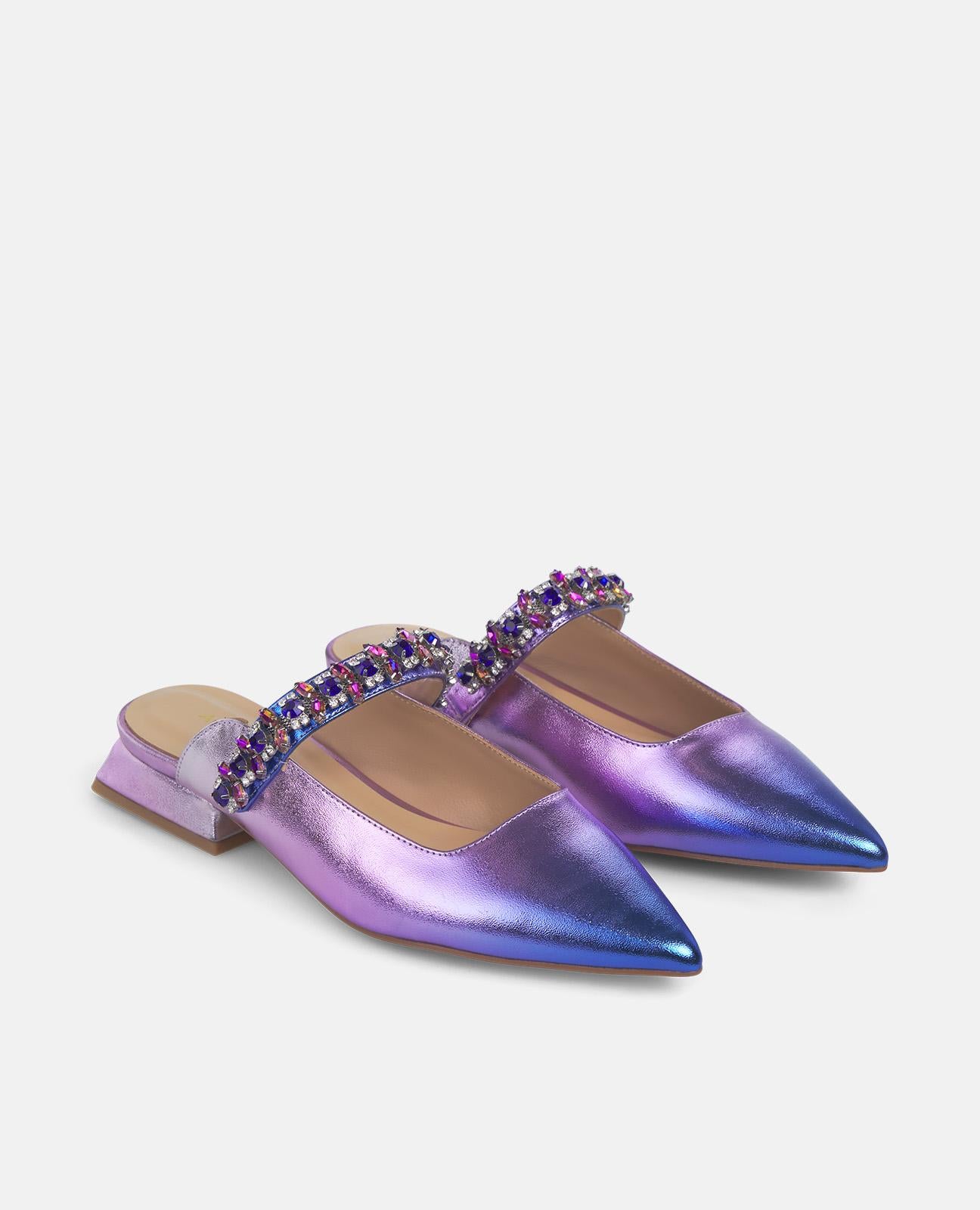 alma-en-pena-heeled-shoe-with-rhinestones-strap-flacher-spitzenschuh-lila-2cm image 2