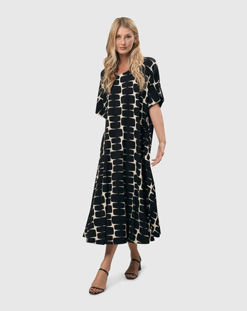 alembika-amalfi-trapeze-dress-black-ivory-midi-kleid image 4