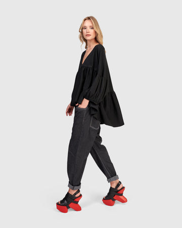 alembika-urban-trapeze-puff-top-black-top image 4