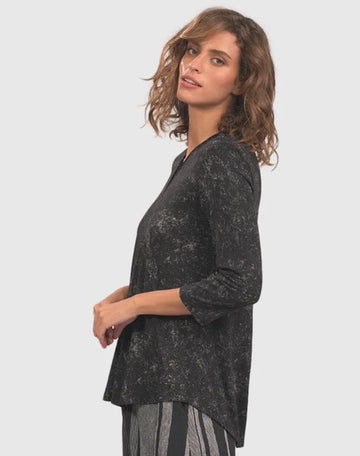 alembika-urban-essential-v-neck-top-galaxy image 6