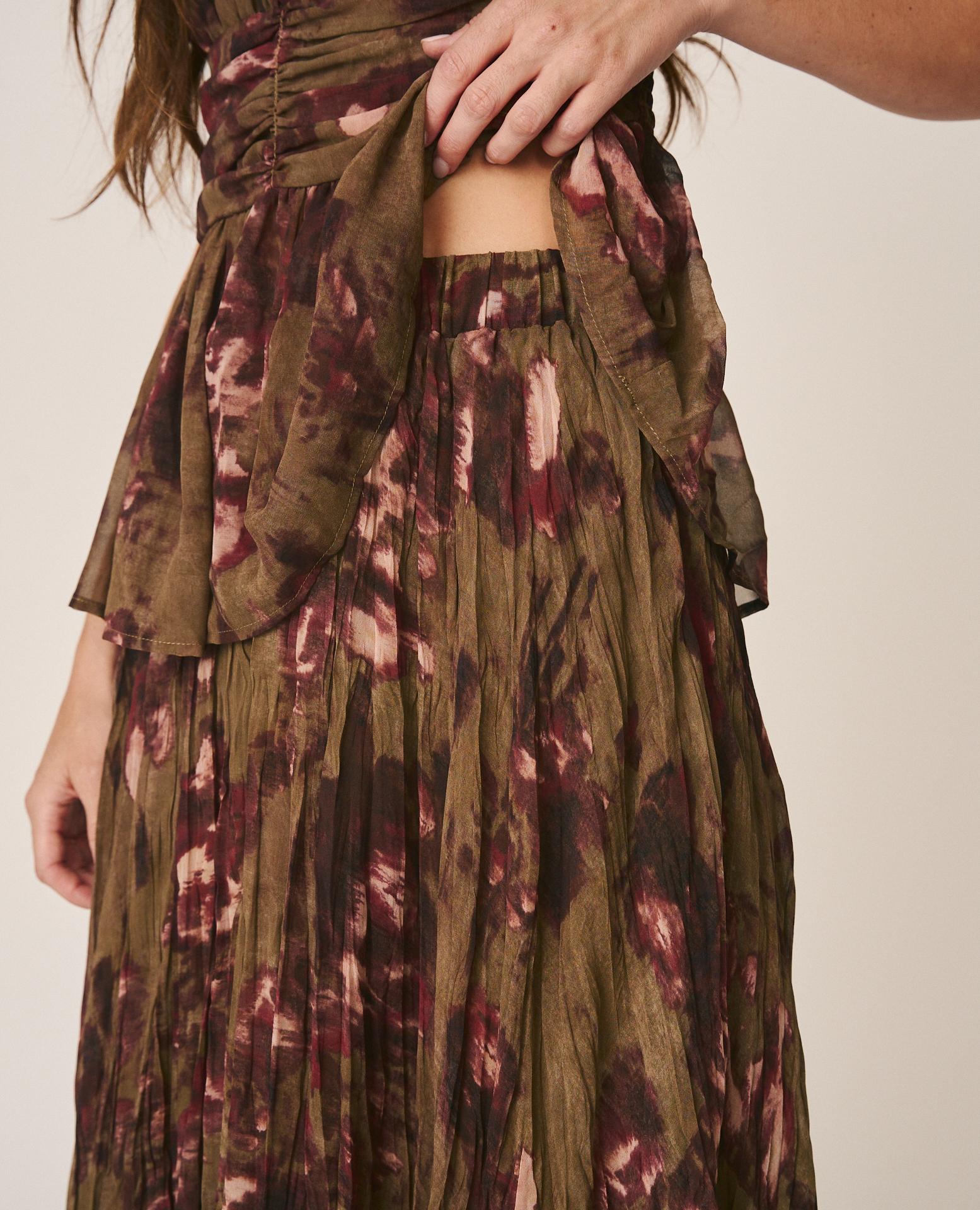 alma-en-pena-long-floral-langer-blumenrock-khaki-krepp image 4
