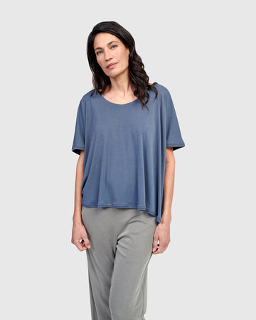 alembika-essential-breeze-tee-blue-mist-boxy-scoop-shirt image 4
