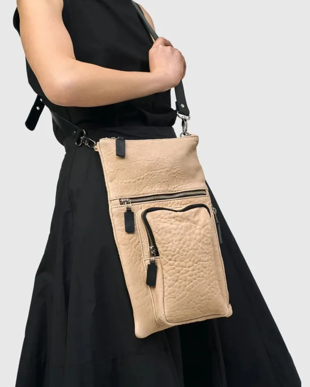 alembika-flat-stash-pouch-bag-nude image 1