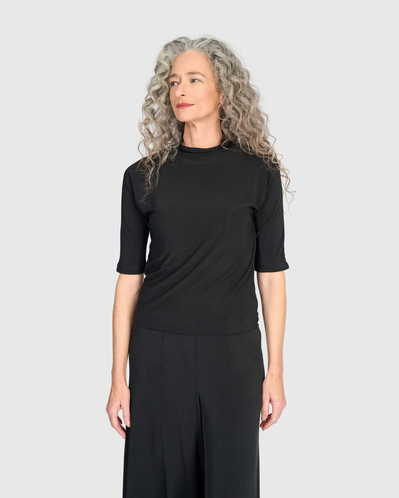 alembika-essential-slinky-mockneck-tee-schwarz-basic image 1