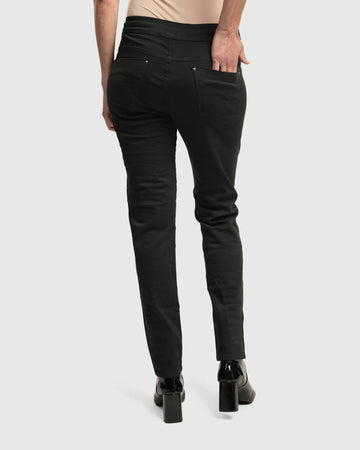 alembika-iconic-stretch-jeans-desires-schwarz image 3