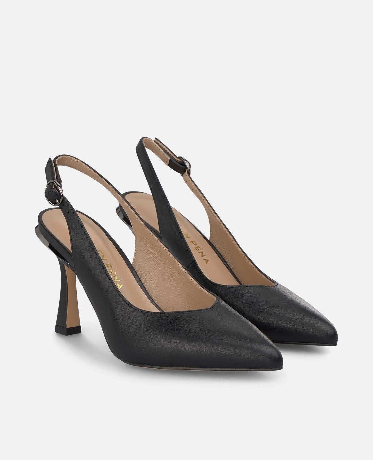 alma-en-pena-spitzer-pumps-mit-schnalle-9-cm-schwarz image 2