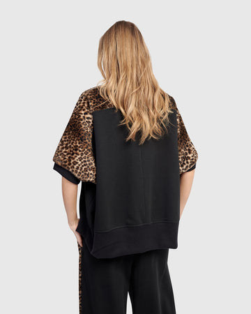 alembika-urban-shroud-top-leoprint image 4