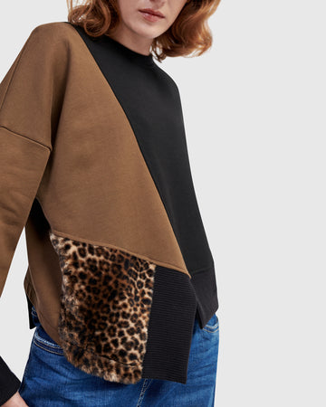 alembika-urban-lair-crewneck-top-mix-oversized-french-terry-ut627m image 5