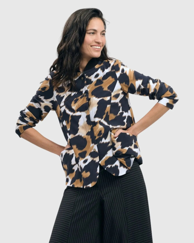 alembika-tekbika-relaxed-shirt-jacket-leopard-hemdjacke-mit-upf-50 image 1