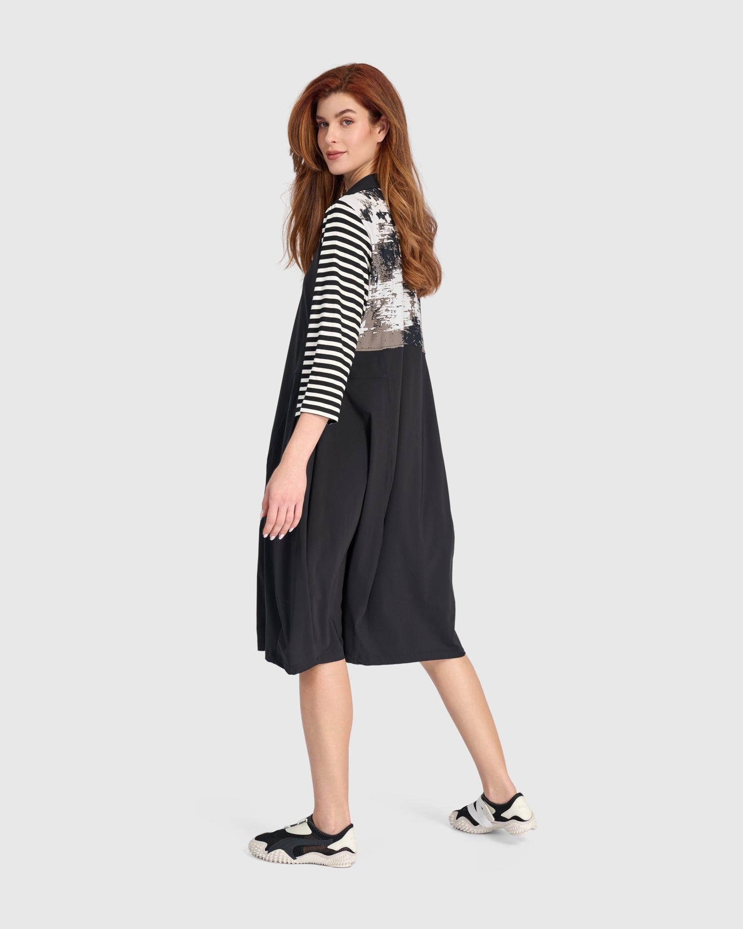 alembika-tekbika-range-shirtdress-black-stripes image 7