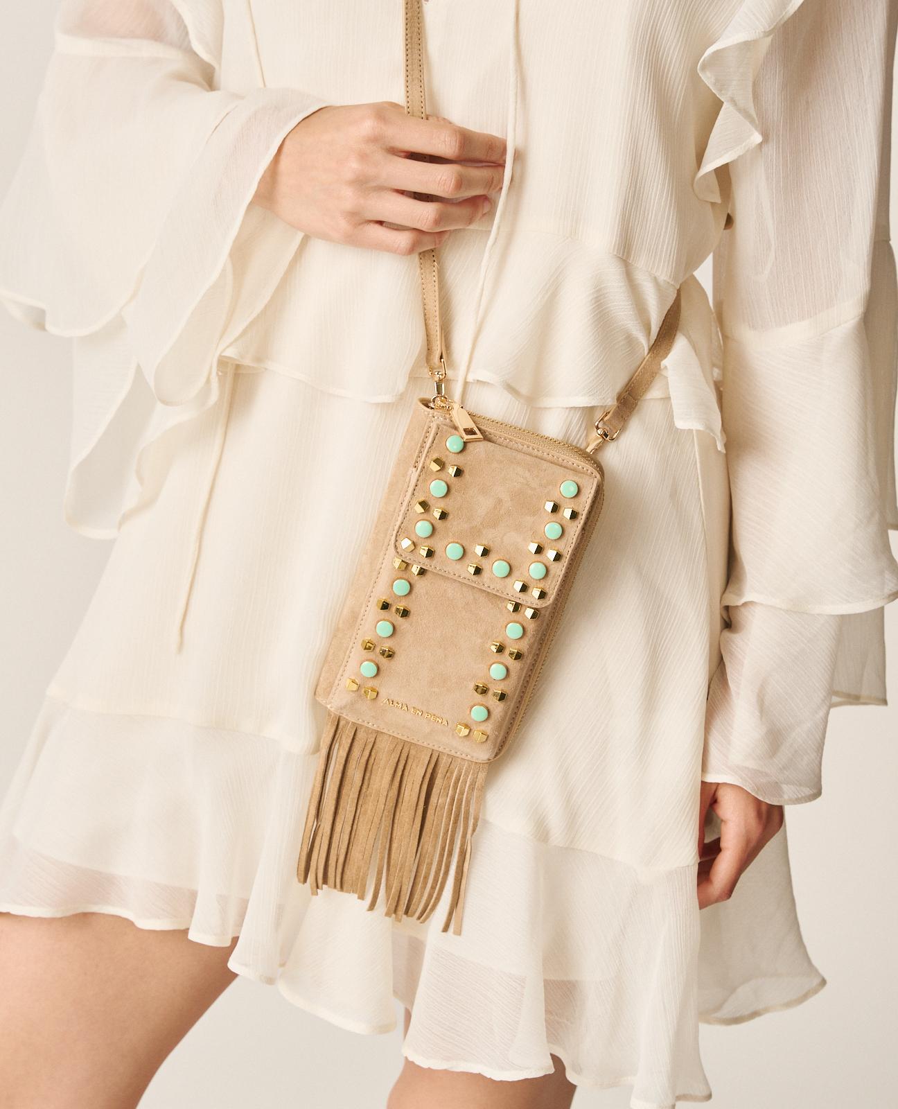 alma-en-pena-alfa-63444-natalia-crossbody-clutch-arena-nieten-fransen image 3