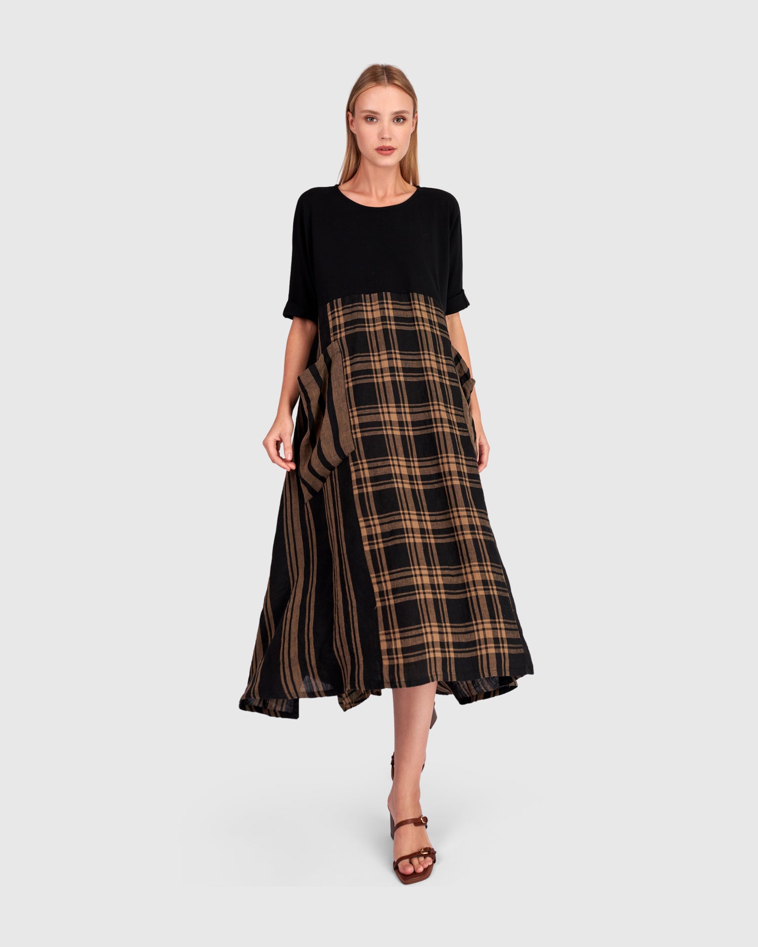 alembika-medjdool-maxi-dress-sd900t-black-sepia-plaid image 2
