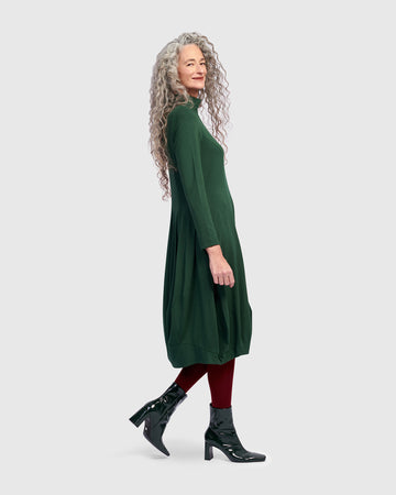alembika-essential-turtleneck-cocoon-kleid-jungle-damen-jerseykleid image 5
