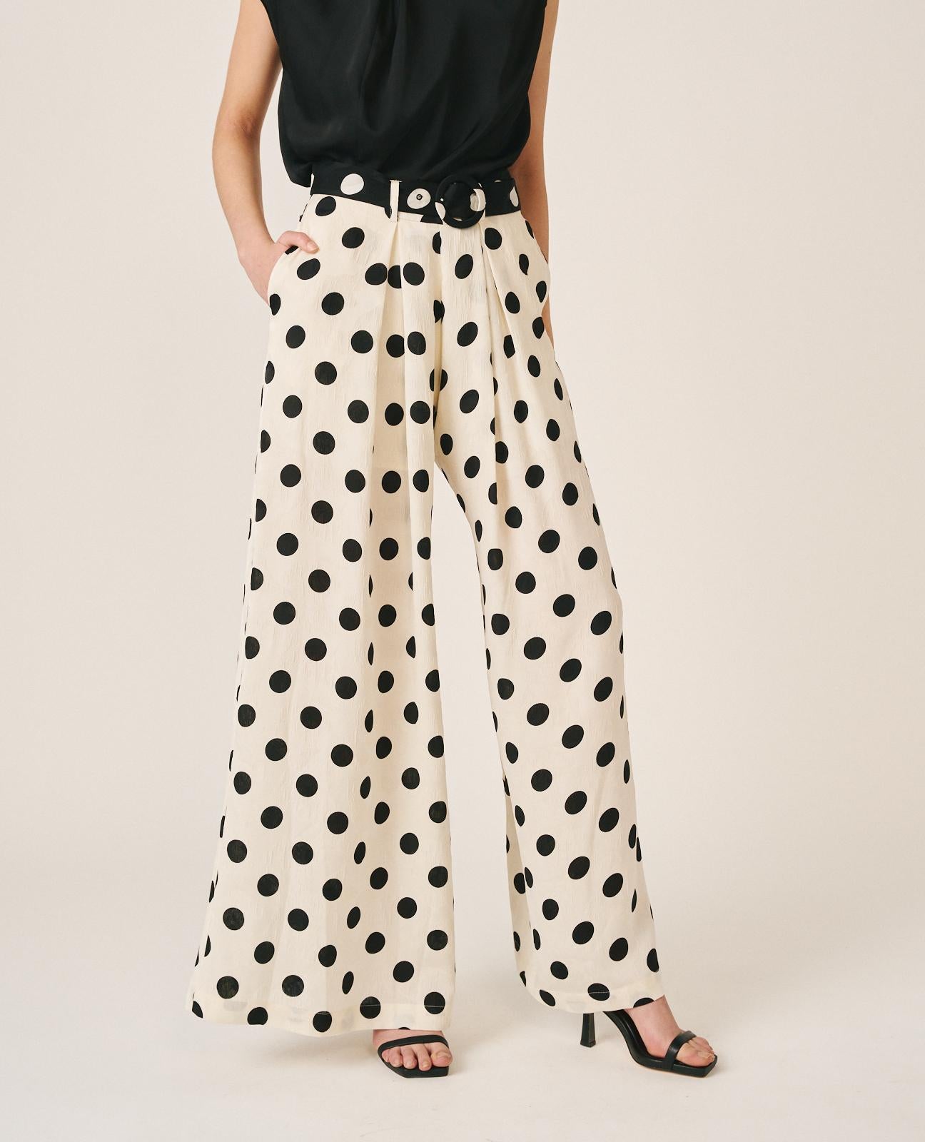 alma-en-pena-63233-satin-hose-high-waist-tupfen-wei-wide-leg image 5