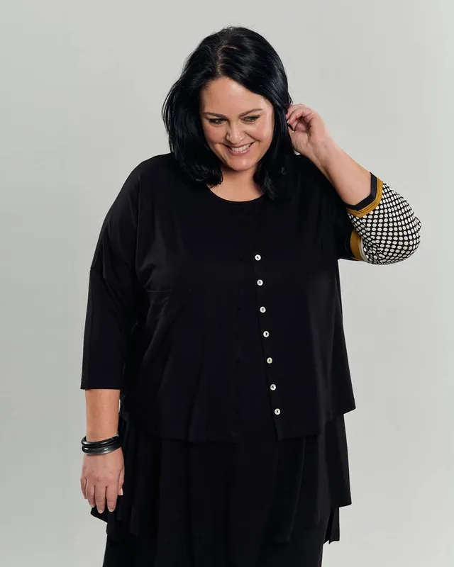 alembika-kenna-crop-cardigan-circles-strickjacke image 1